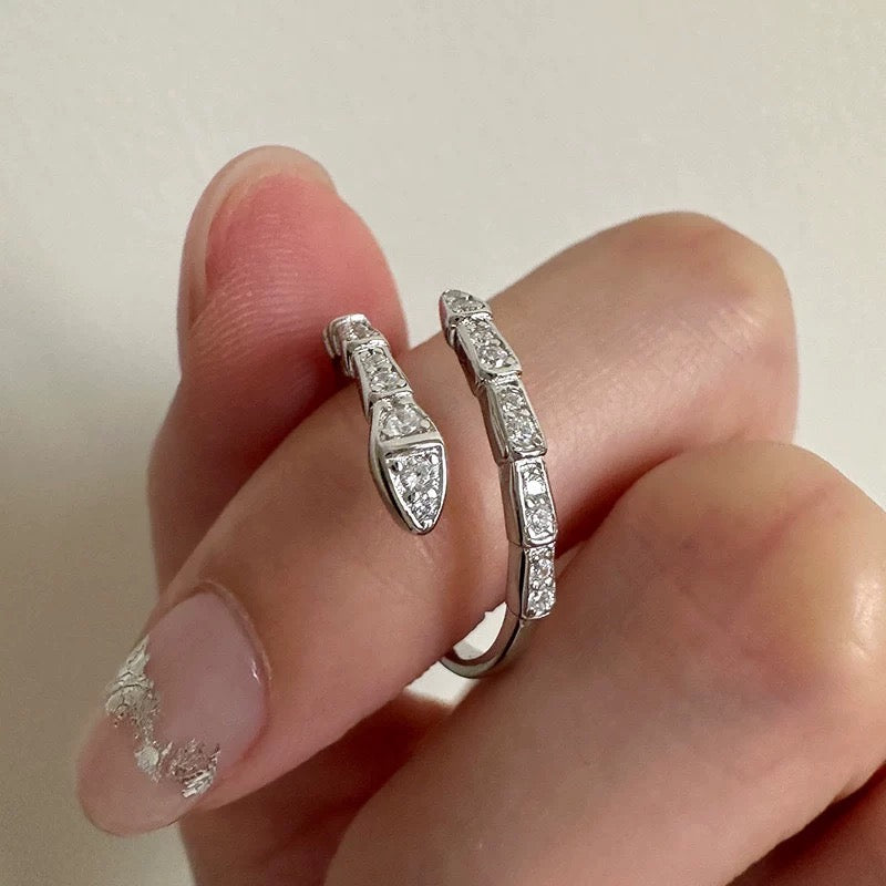 Fortune’s Coil Ring