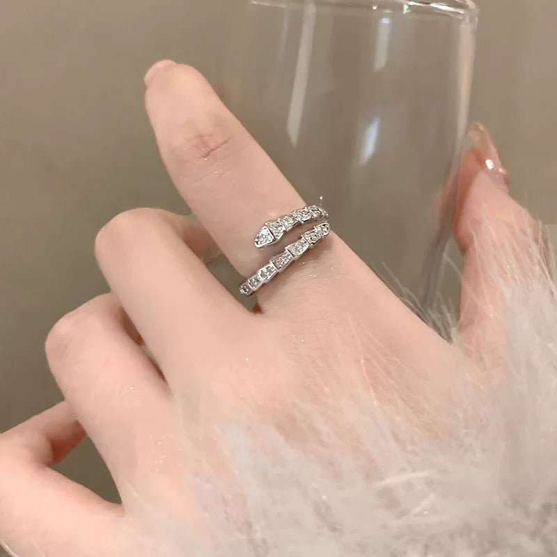Fortune’s Coil Ring